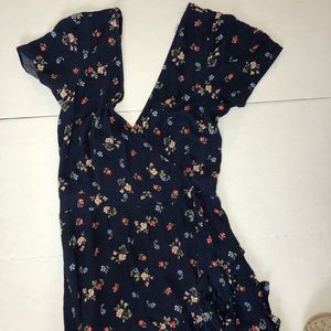 American Eagle floral maxi dress size small